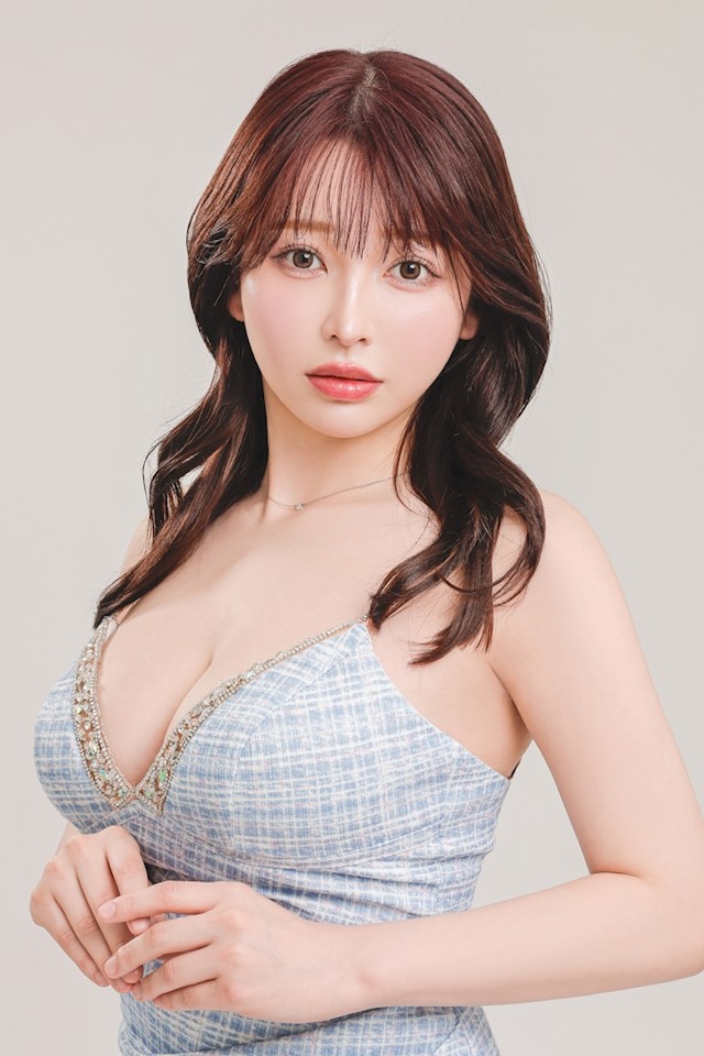 朝日奈 みく